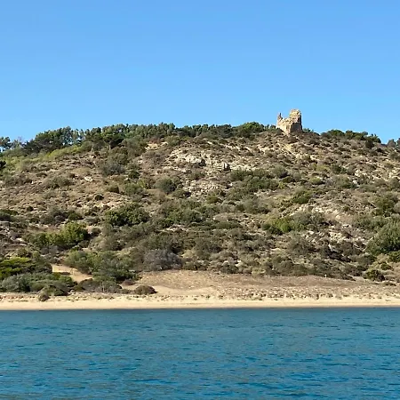 Alojamento de Acomodação e Pequeno-almoço Cala Arenella *