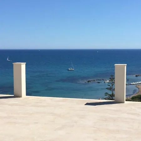 Cala Arenella B&B 취아카