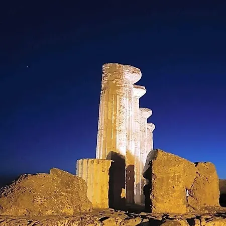 Cala Arenella فندق مبيت وإفطار 3*